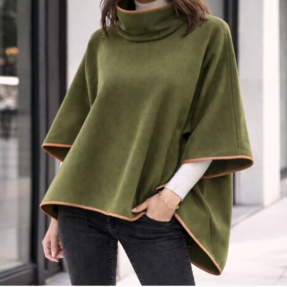 Tuckernuck Forest Green Piper Poncho OS Great Condition Faux Leather Trim Preppy